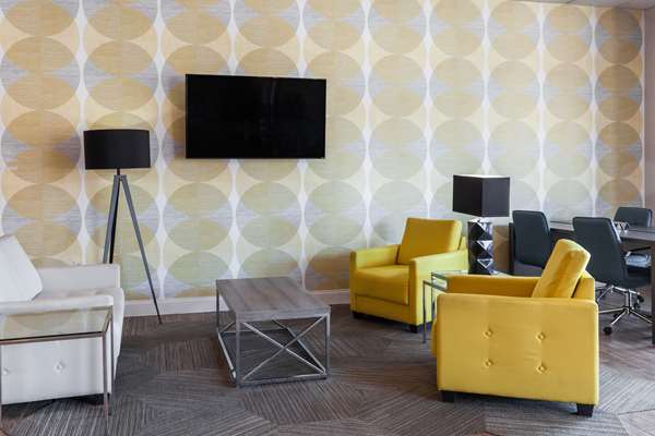  - Days Inn & Suites Amish Country Lancaster