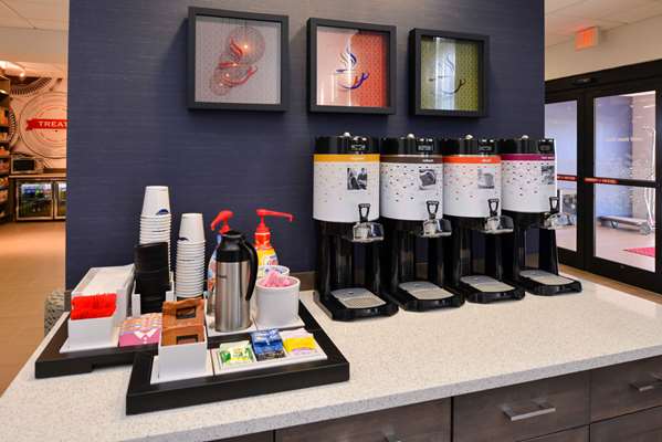 Restaurant - Hampton Inn & Suites East Greenbush - I-90, Exit 9