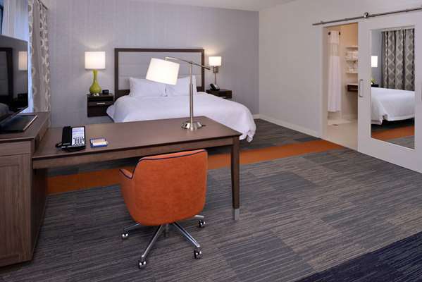  - Hampton Inn & Suites East Greenbush - I-90, Exit 9