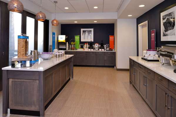 Restaurant - Hampton Inn & Suites East Greenbush - I-90, Exit 9