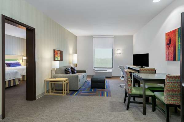  - Home2 Suites by Hilton Airport Austin