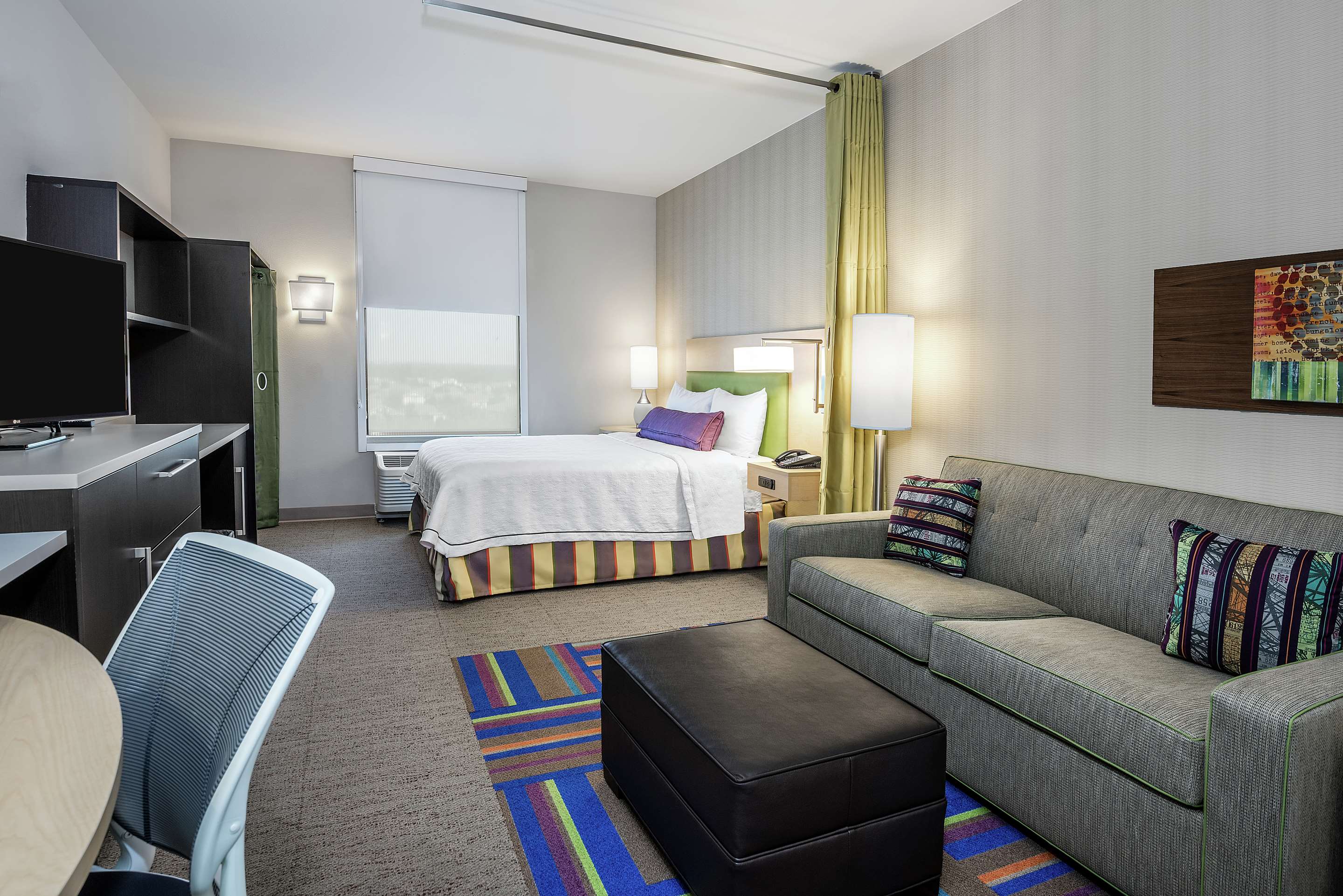 Guest room