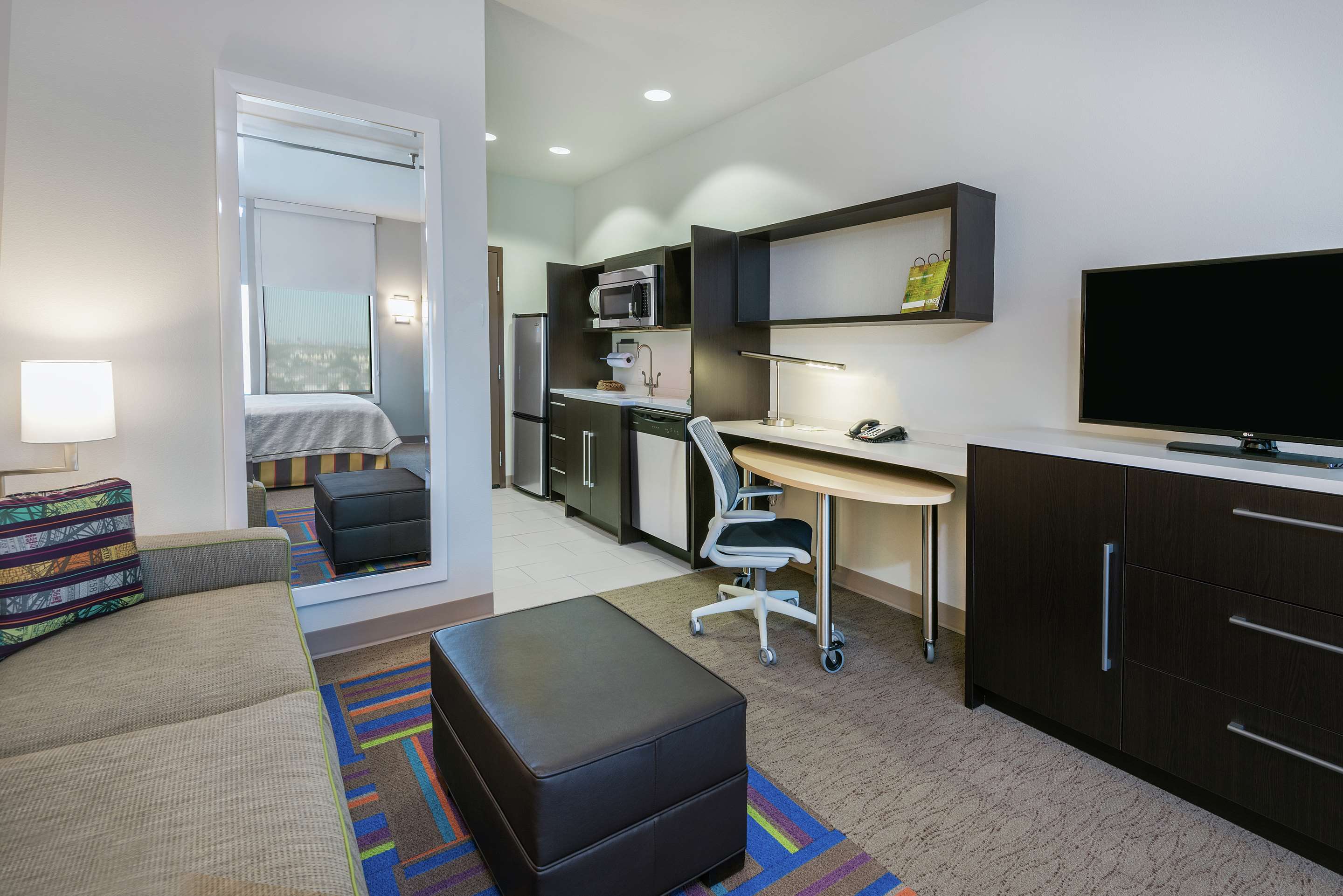 Guest room