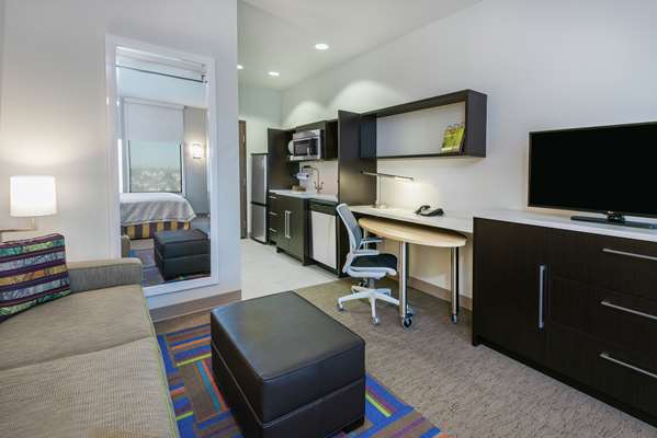  - Home2 Suites by Hilton Airport Austin