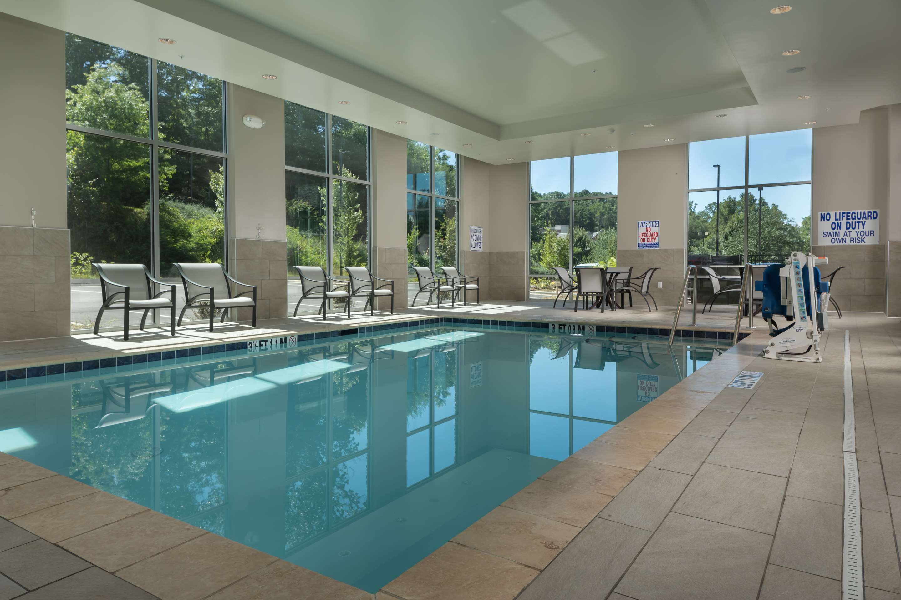 Pool | Hampton Inn & Suites Asheville Biltmore Village