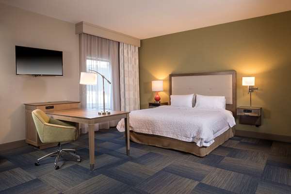  - Hampton Inn & Suites Asheville Biltmore Village - I-40, Exit 50