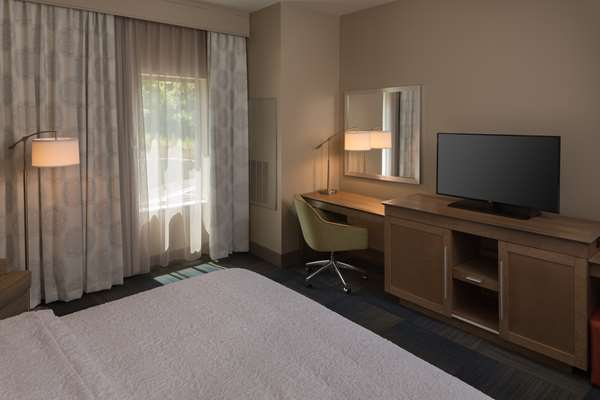 - Hampton Inn & Suites Asheville Biltmore Village - I-40, Exit 50