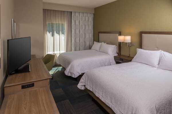  - Hampton Inn & Suites Asheville Biltmore Village - I-40, Exit 50