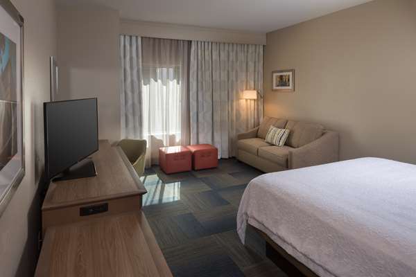  - Hampton Inn & Suites Asheville Biltmore Village - I-40, Exit 50