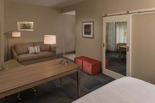  - Hampton Inn & Suites Asheville Biltmore Village - I-40, Exit 50