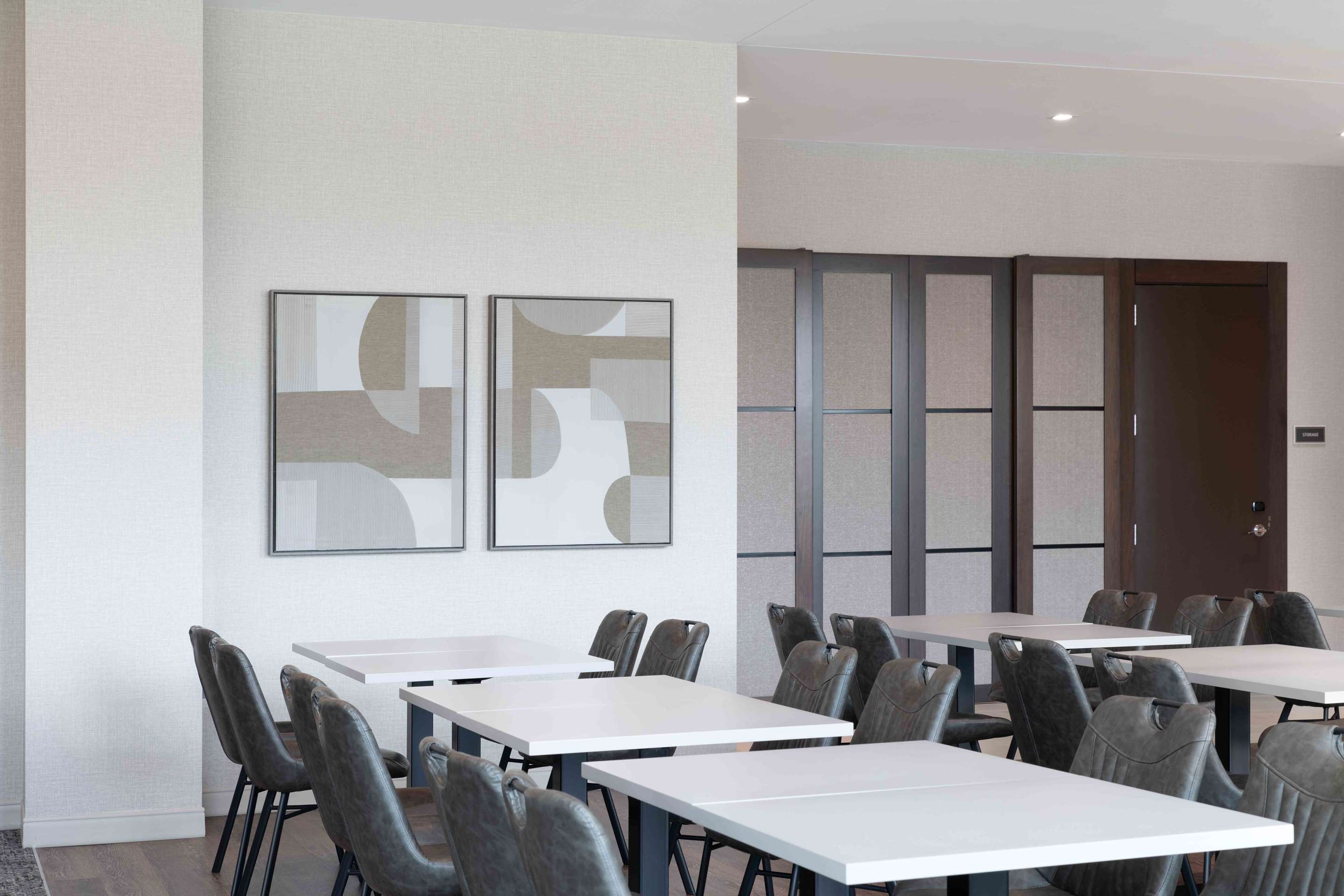 Restaurant | Homewood Suites by Hilton Boston Logan Airport Chelsea