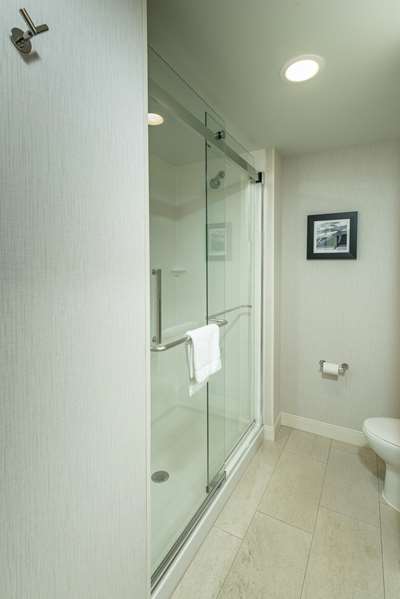  - Hampton Inn Amesbury - I-95, Exit 88