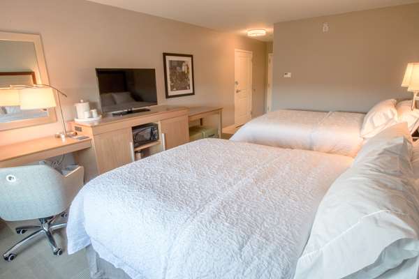  - Hampton Inn Amesbury - I-95, Exit 88