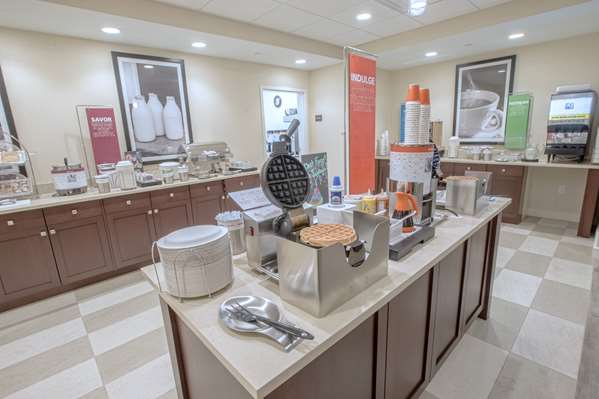 Restaurant - Hampton Inn Amesbury - I-95, Exit 88