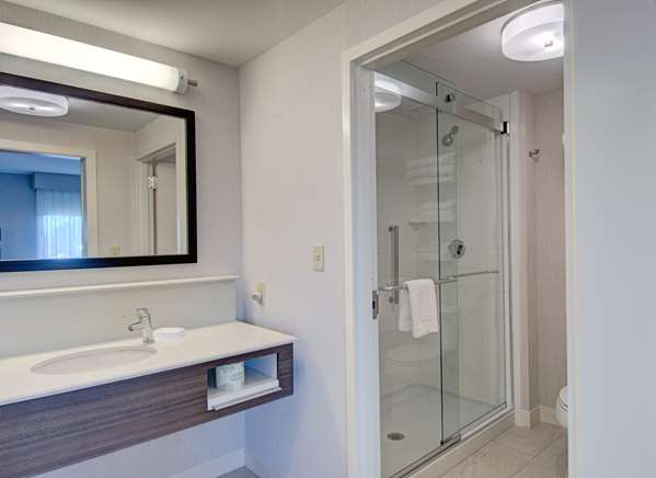  - Hampton Inn Westborough - I-495, Exit 59