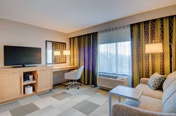  - Hampton Inn Westborough - I-495, Exit 59
