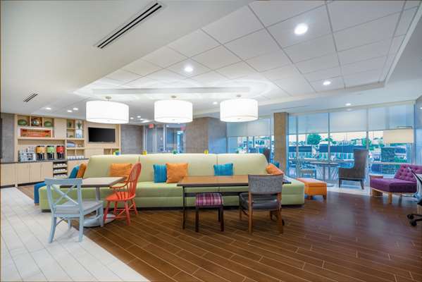  - Home2 Suites by Hilton Bowling Green - I-65, Exit 22