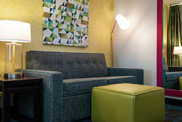  - Home2 Suites by Hilton Downtown Columbia