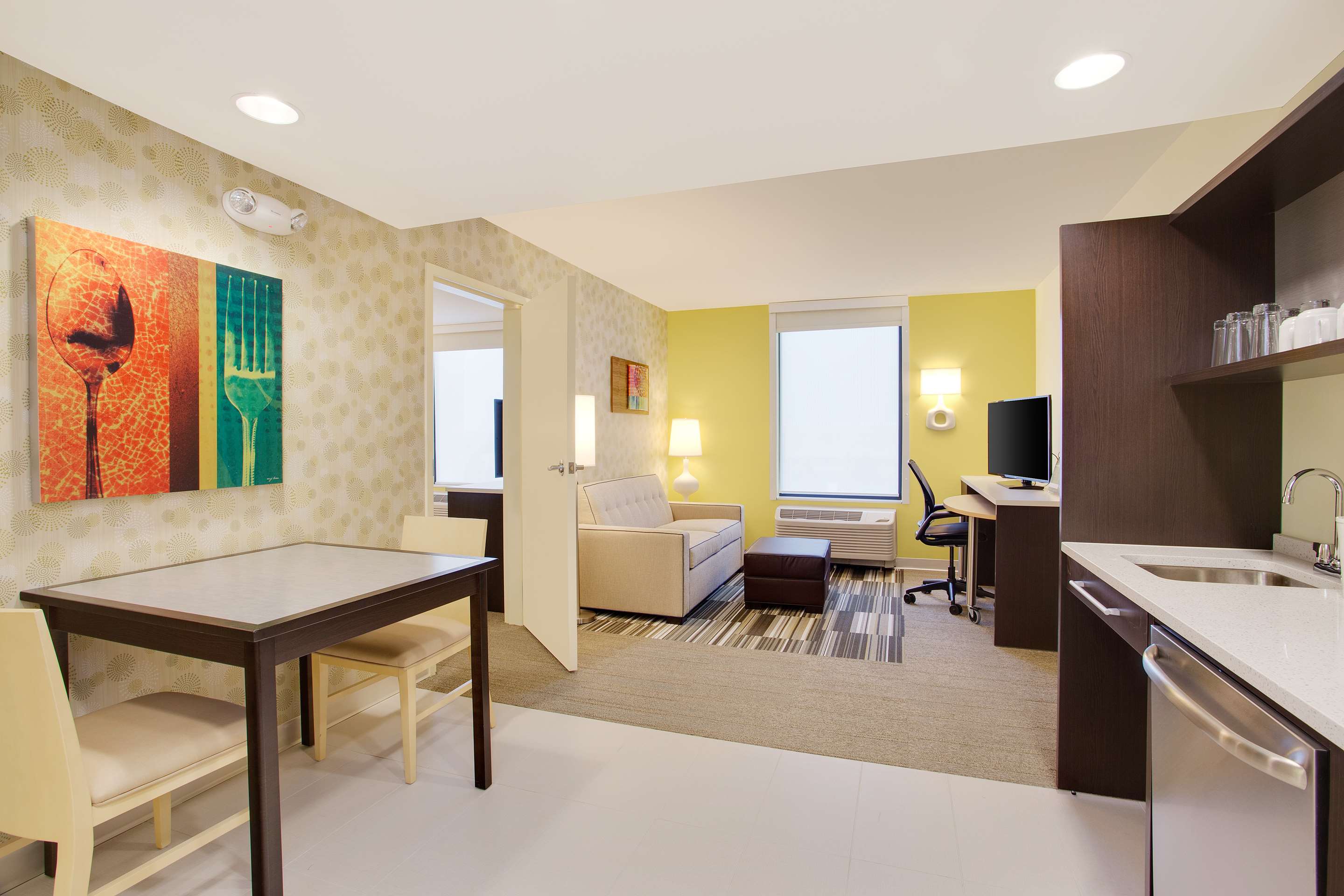 Guest room