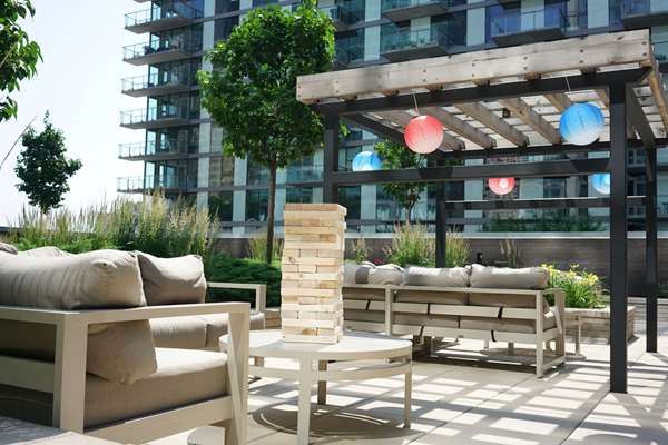 Exterior view - Hampton Inn West Loop Chicago - I-90 & I-94, Exit 51C