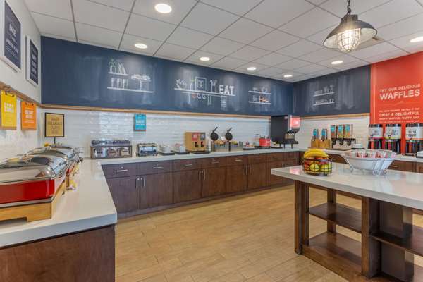 Amenities - Hampton Inn West Loop Chicago - I-90 & I-94, Exit 51C