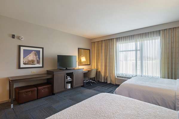  - Hampton Inn Loyola Station Chicago