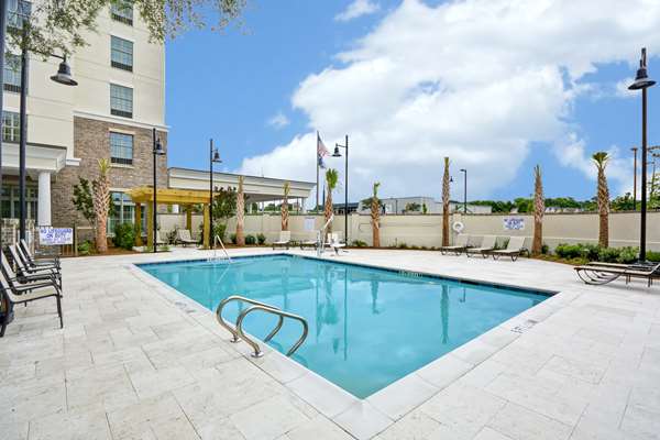 Pool - Hampton Inn & Suites Airport North Charleston - I-26, Exit 213