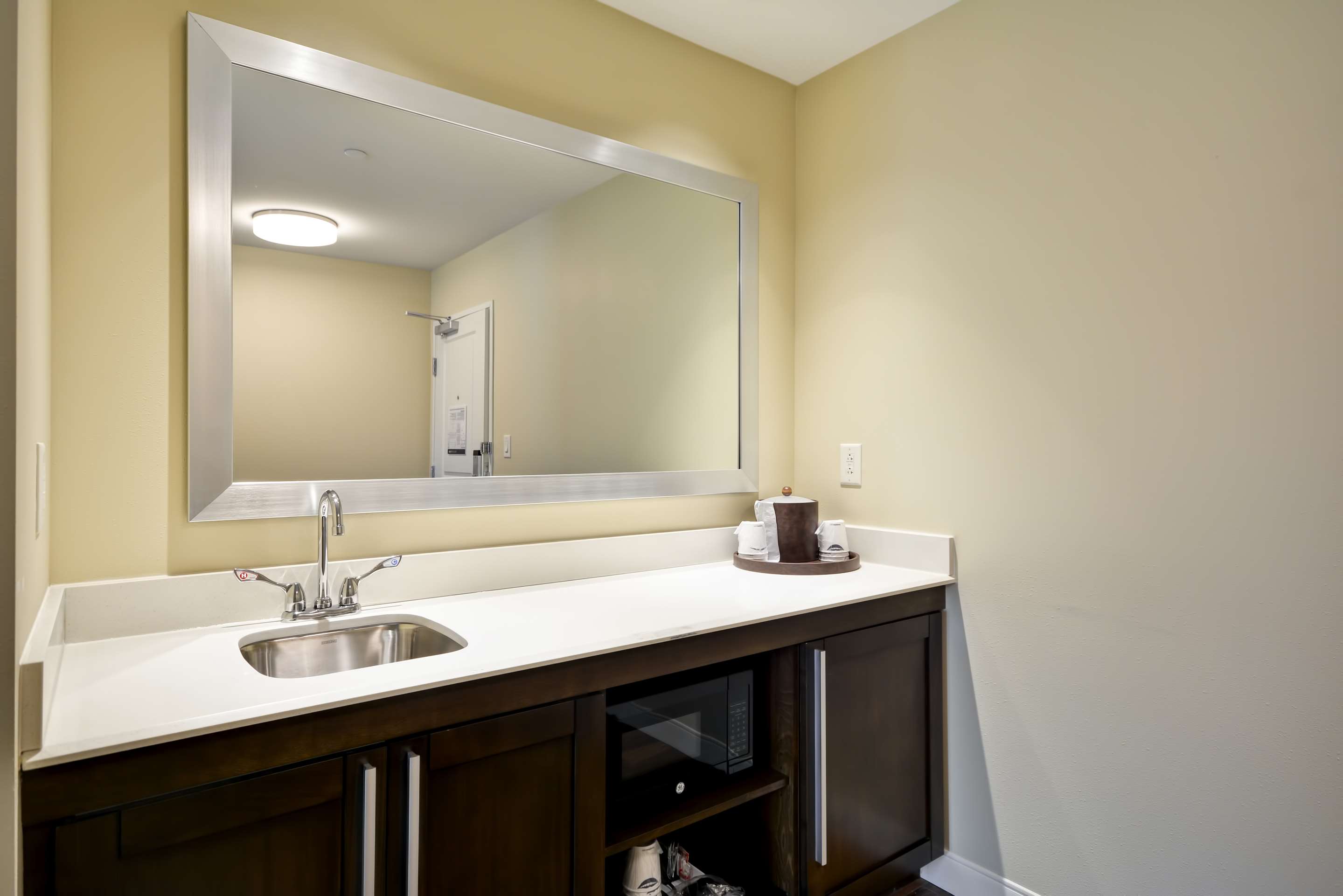 Guest room amenity