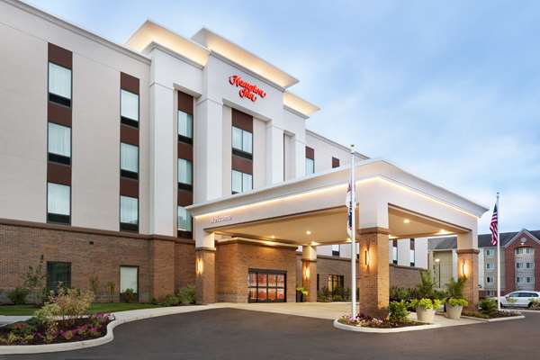Exterior view - Hampton Inn Cleveland Airport North Olmsted - I-480, Exit 6