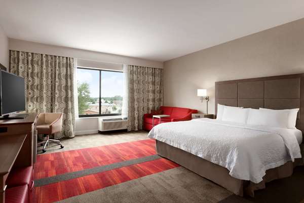  - Hampton Inn Cleveland Airport North Olmsted - I-480, Exit 6