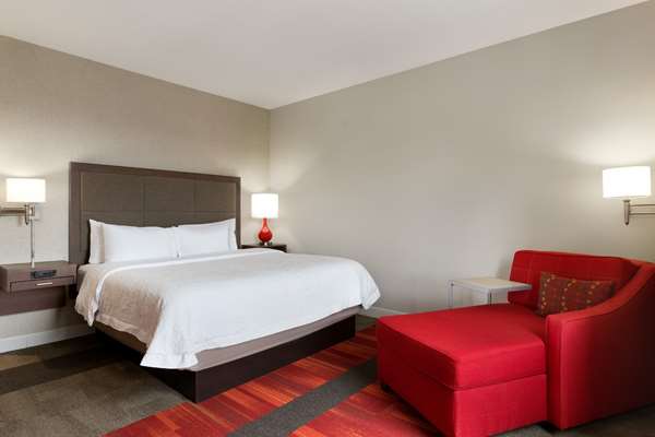  - Hampton Inn Cleveland Airport North Olmsted - I-480, Exit 6