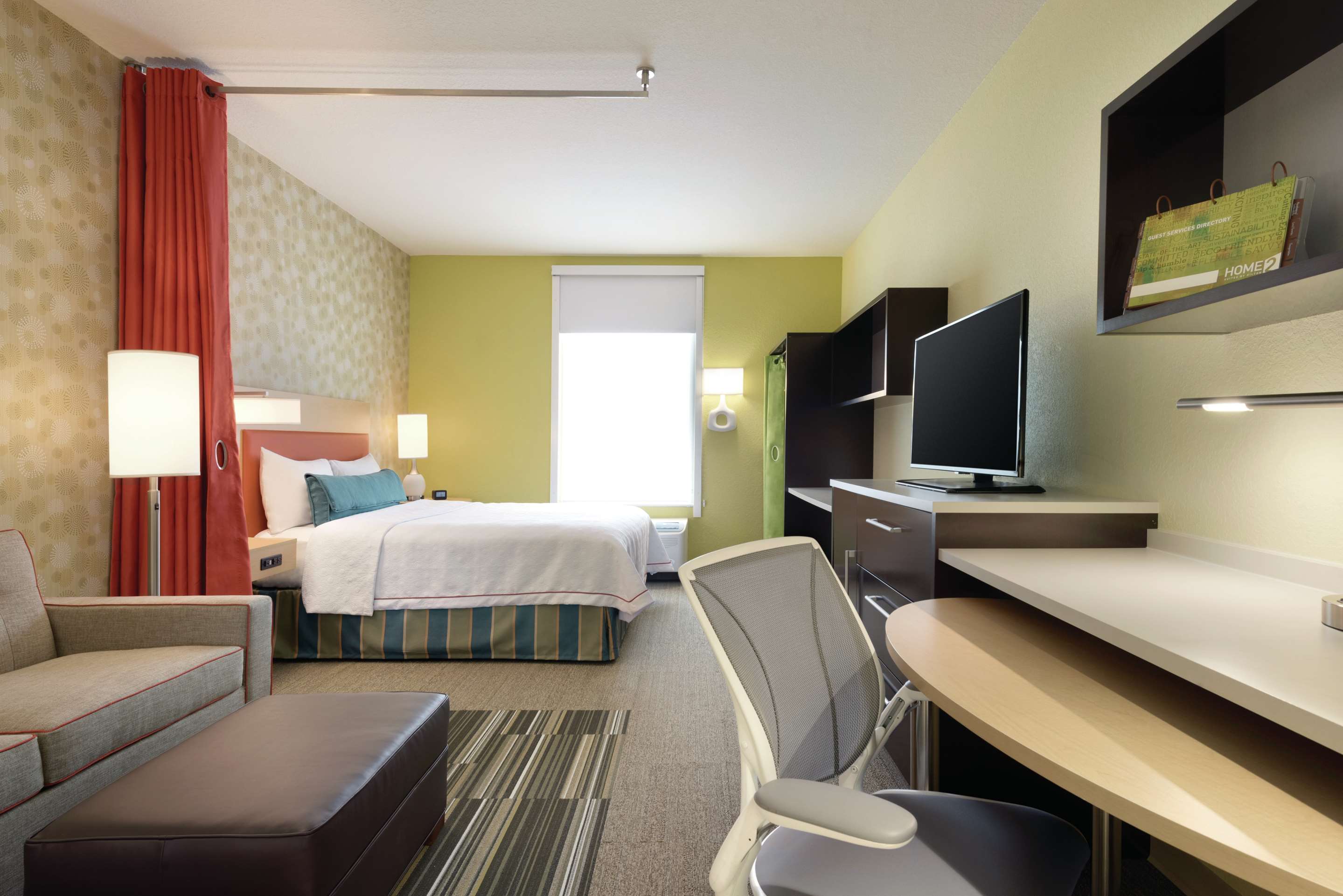 Guest room