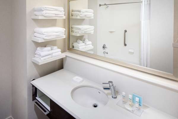  - Hampton Inn & Suites Ballantyne Charlotte