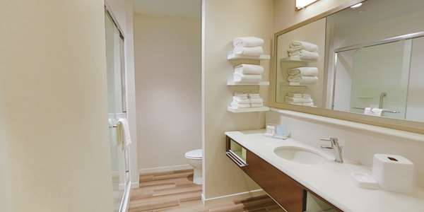  - Hampton Inn & Suites Ballantyne Charlotte