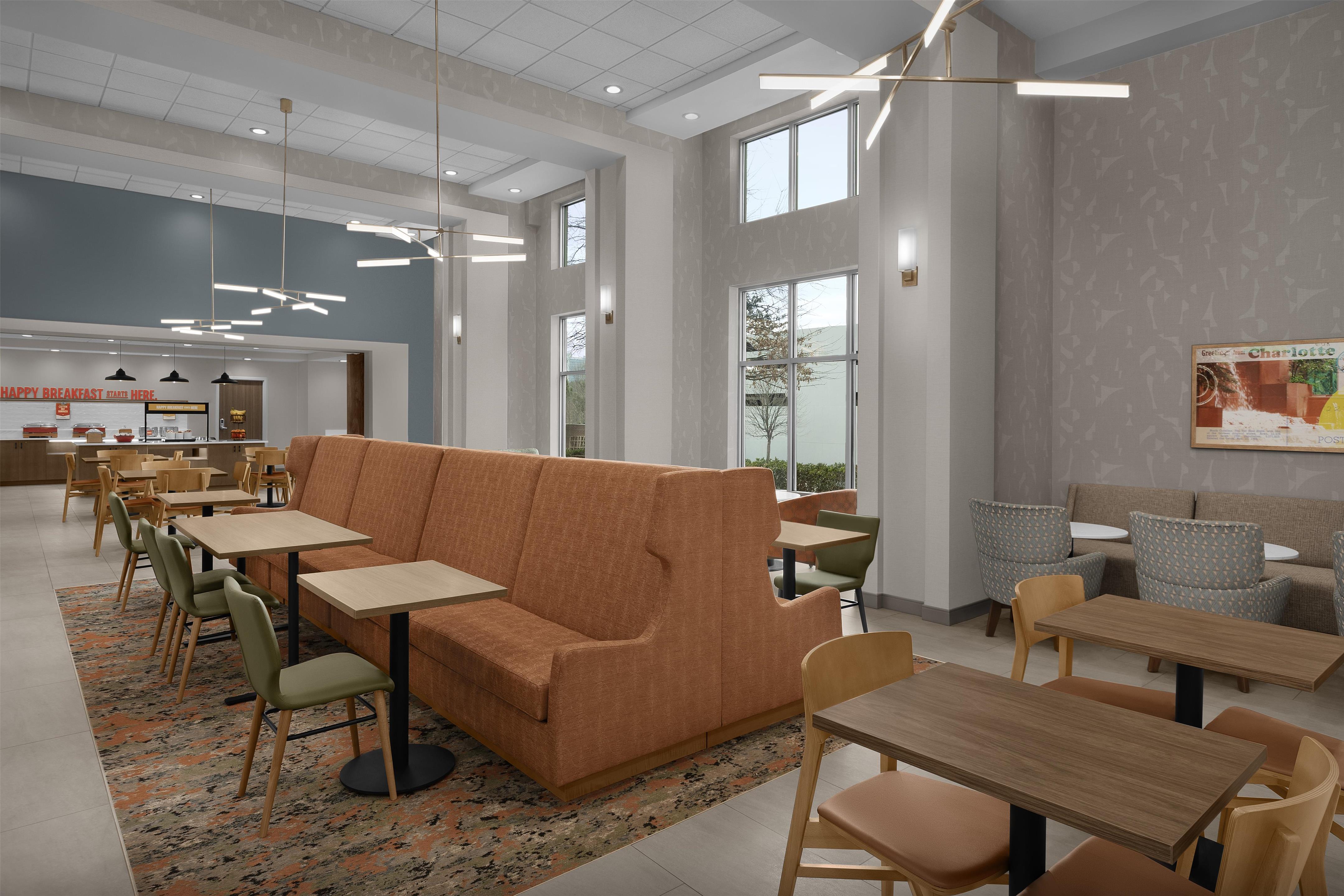 Breakfast Area | Hampton Inn & Suites Charlotte/Ballantyne