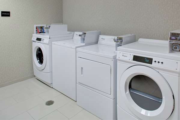  - Hampton Inn & Suites Lockbourne