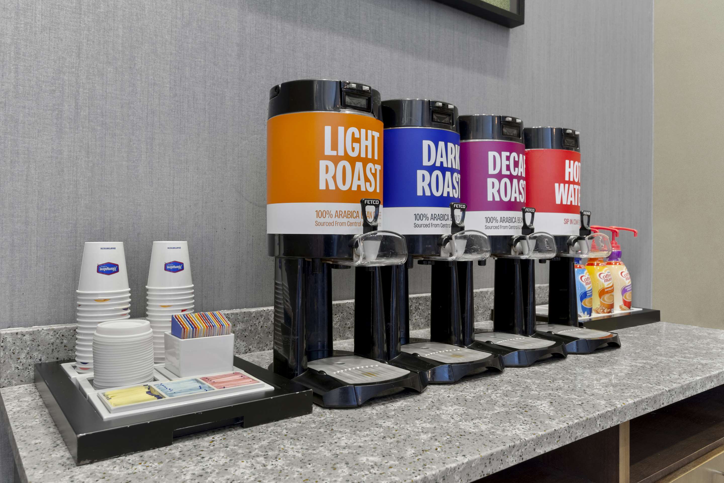 Breakfast Area | Hampton Inn And Suites By Hilton Columbus Scioto Downs