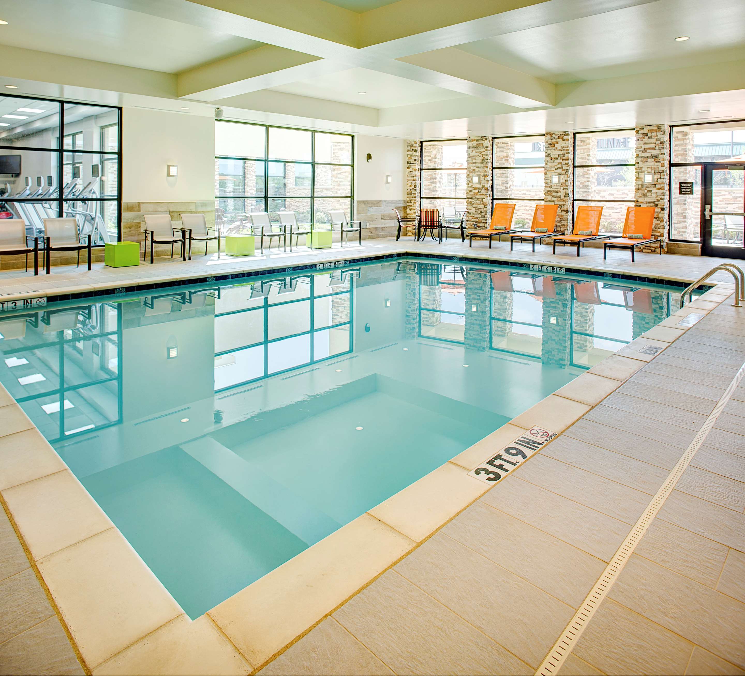 Pool | Hilton Garden Inn Dallas/Arlington South