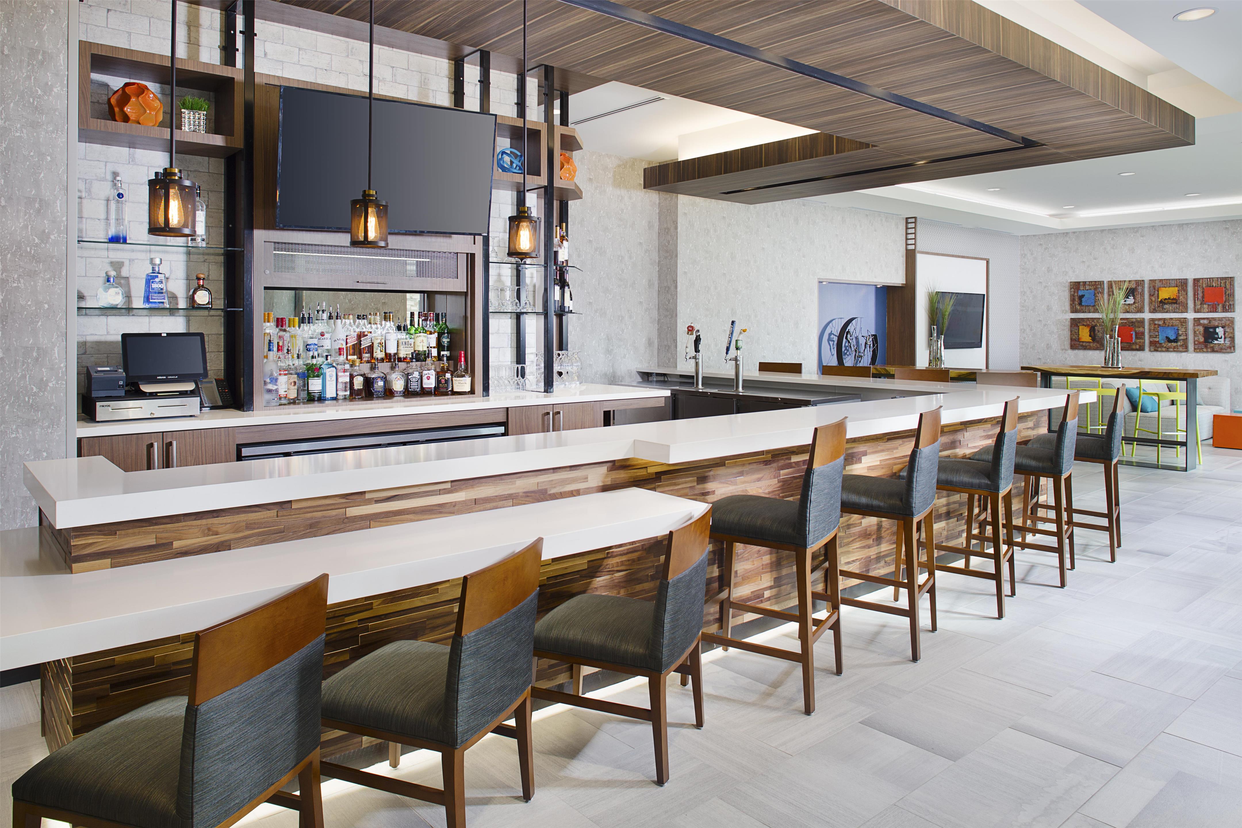 BarLounge | Hilton Garden Inn Dallas/Arlington South