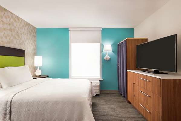  - Home2 Suites by Hilton Woodbridge - I-95, Exit 158