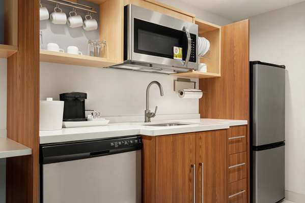  - Home2 Suites by Hilton Woodbridge - I-95, Exit 158
