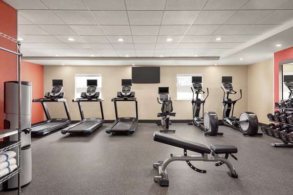 Fitness/ Exercise Room - Home2 Suites by Hilton Woodbridge - I-95, Exit 158