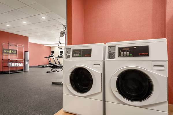 Fitness/ Exercise Room - Home2 Suites by Hilton Woodbridge - I-95, Exit 158
