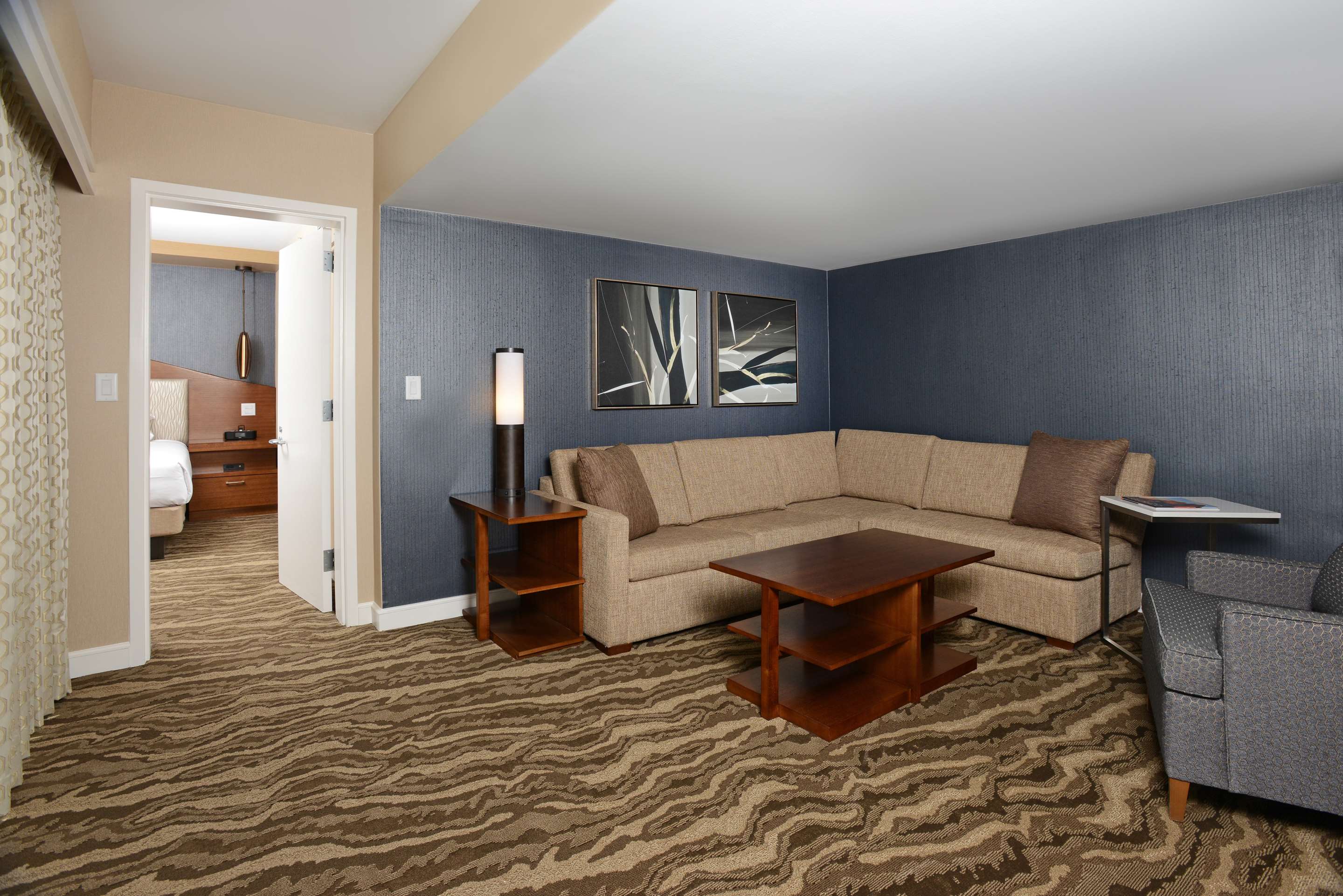 Guest room