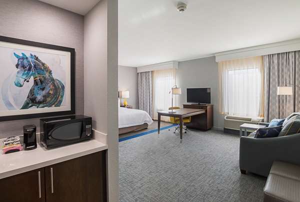  - Hampton Inn & Suites DFW Airport West Colleyville