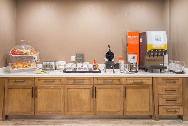 Amenities - Hampton Inn & Suites DFW Airport West Colleyville