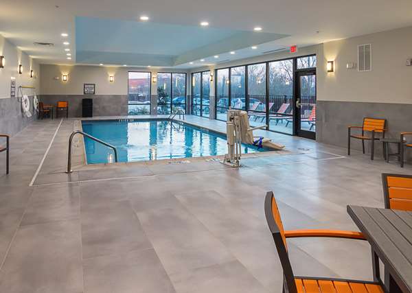 Pool - Hampton Inn & Suites DFW Airport West Colleyville