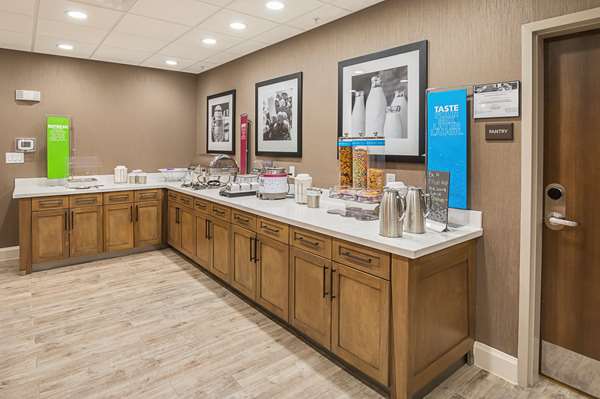 Amenities - Hampton Inn & Suites DFW Airport West Colleyville