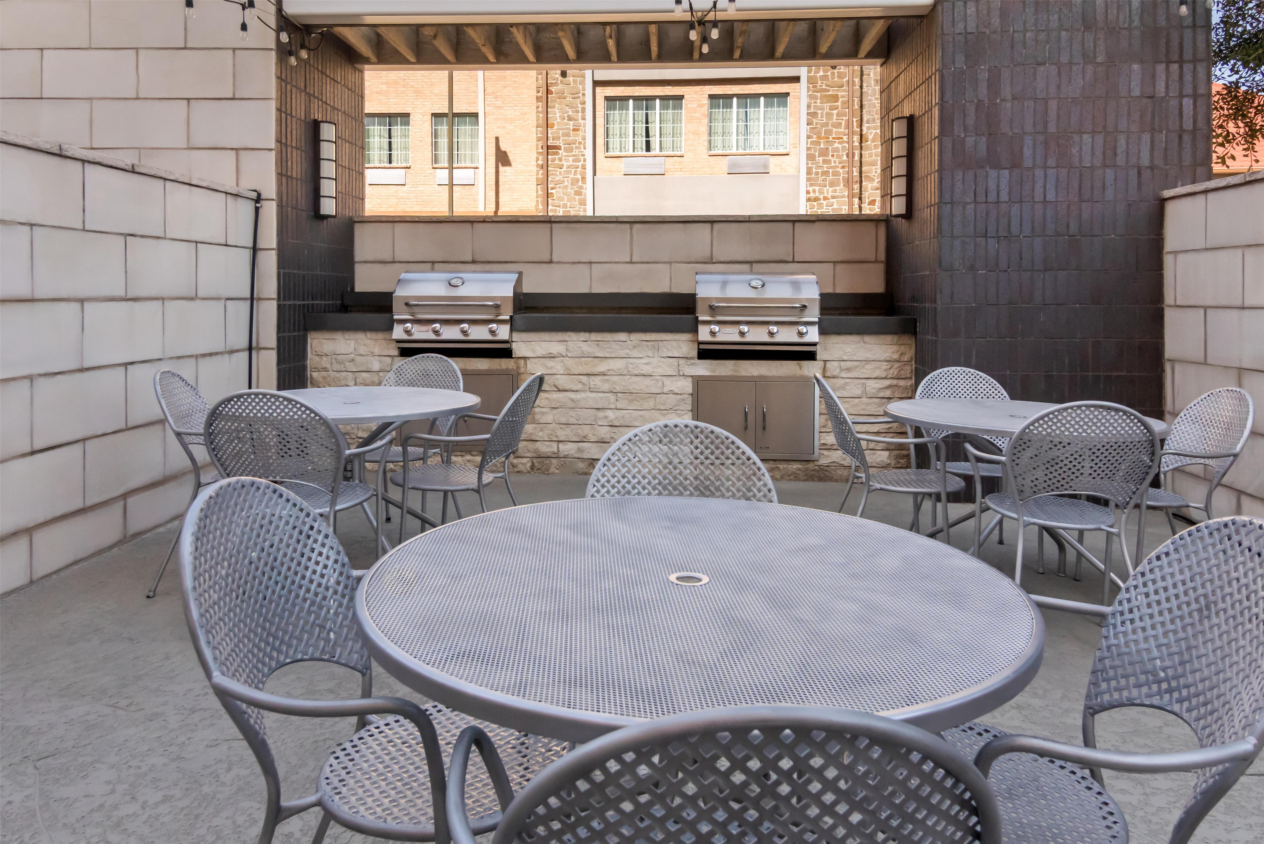 Exterior | Home2 Suites by Hilton Dallas Grand Prairie