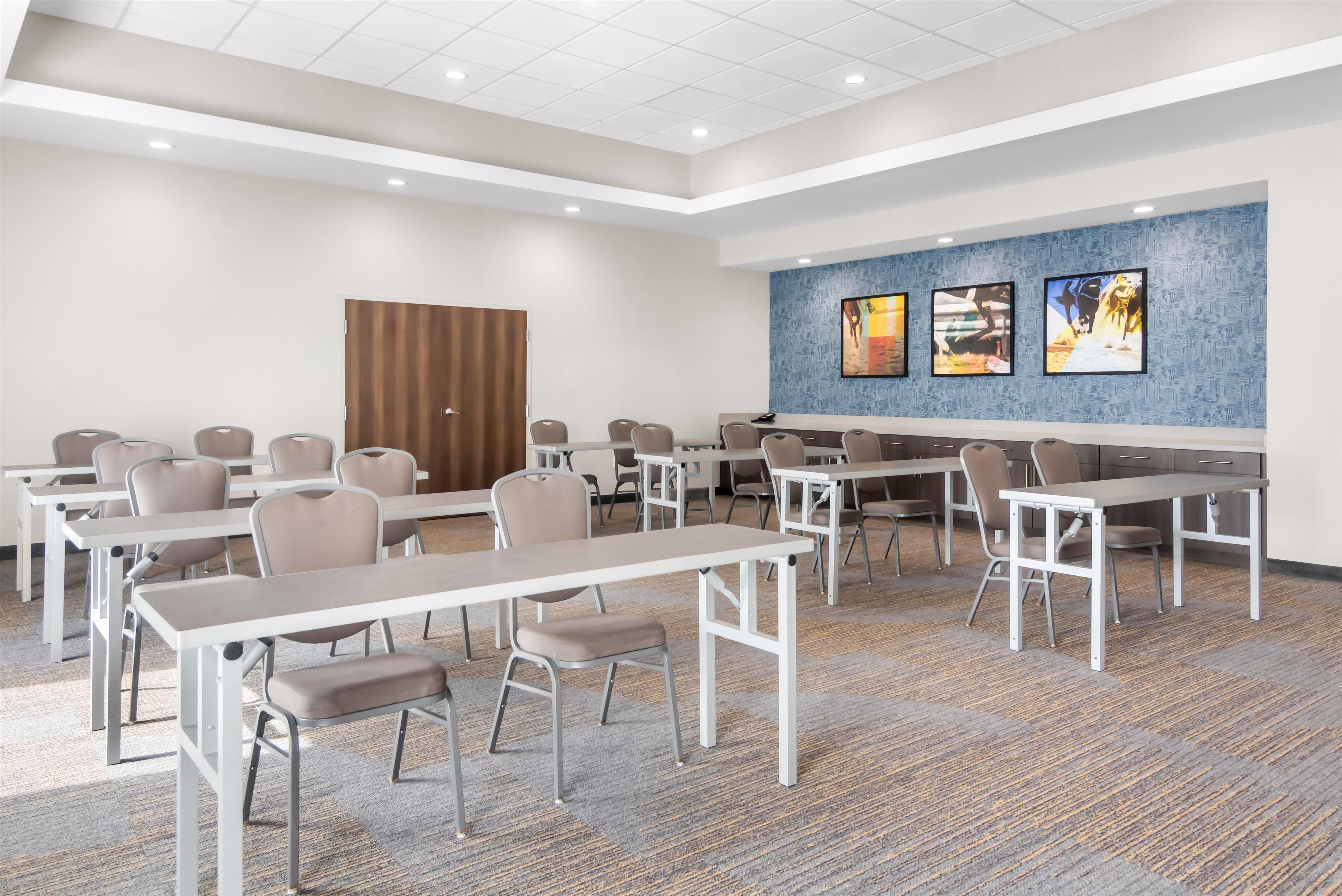 Meeting Room | Home2 Suites by Hilton Dallas Grand Prairie